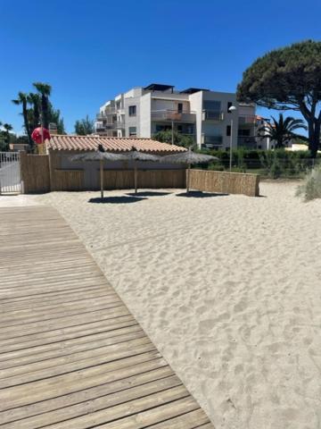 Rez De Jardin + Terrasse Piscine Et Acces Direct Plage Apartment Saint-Cyprien  Exterior foto
